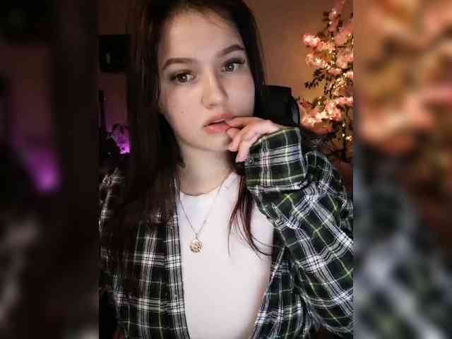 JuliaHesperaks webcam