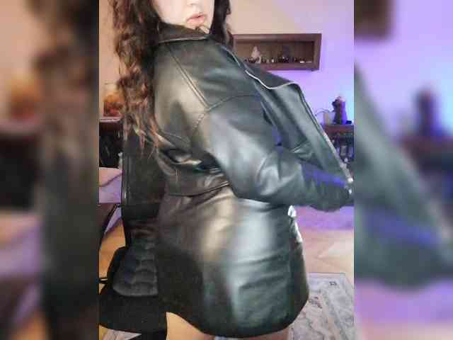 JuliaHesperaks webcam