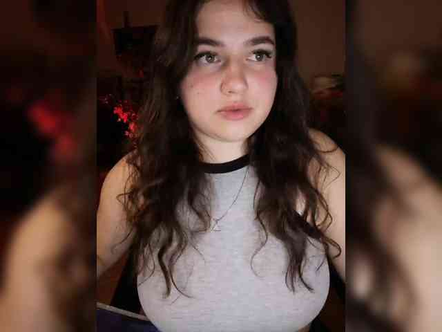 JuliaHesperaks webcam