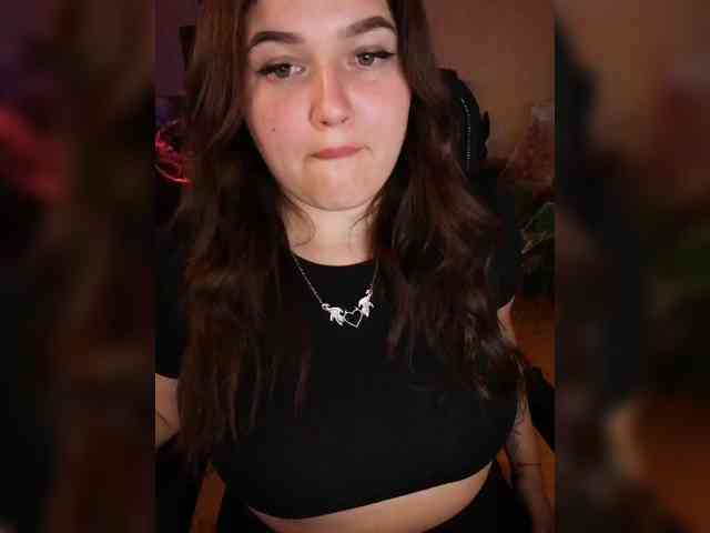 JuliaHesperaks webcam