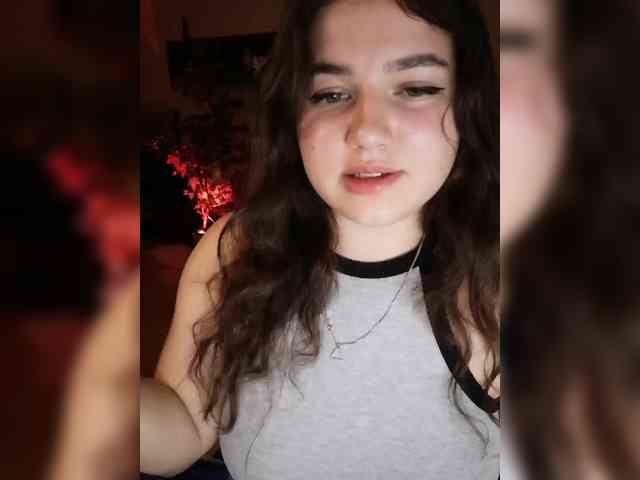 JuliaHesperaks webcam