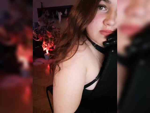 JuliaHesperaks webcam