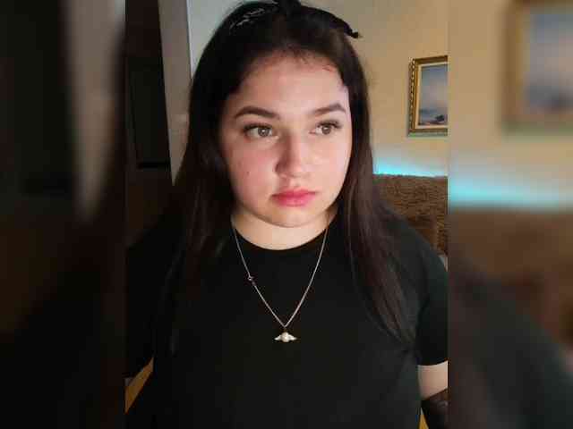 Cute______demon webcam