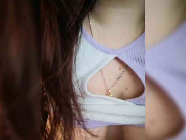 JuliaHesperaks webcam