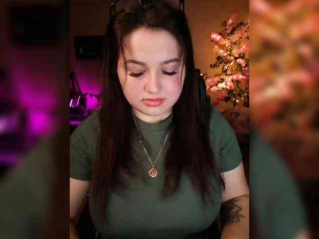 JuliaHesperaks webcam