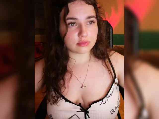 YulkaShpulka webcam