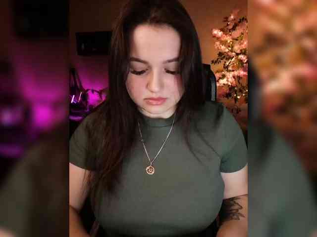 Yulua1285 Live Webcam on BongaCams