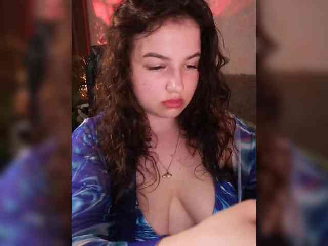 YulkaShpulka webcam