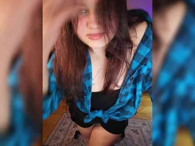 JuliaHesperaks webcam