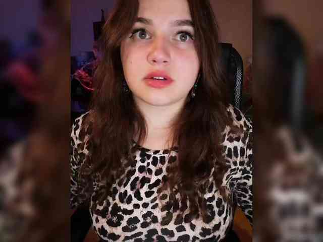 JuliaHesperaks webcam