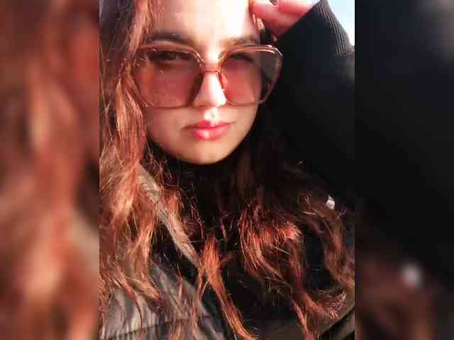 JuliaHesperaks webcam