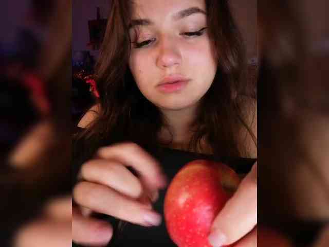 JuliaHesperaks webcam