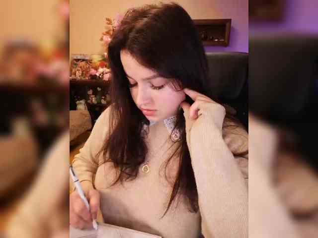 JuliaHesperaks webcam