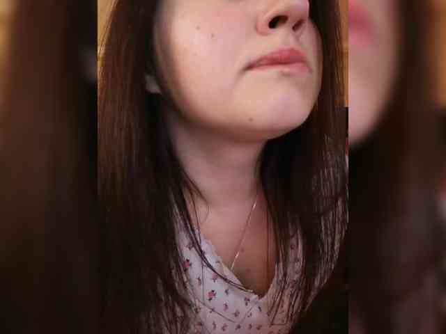 JuliaHesperaks webcam