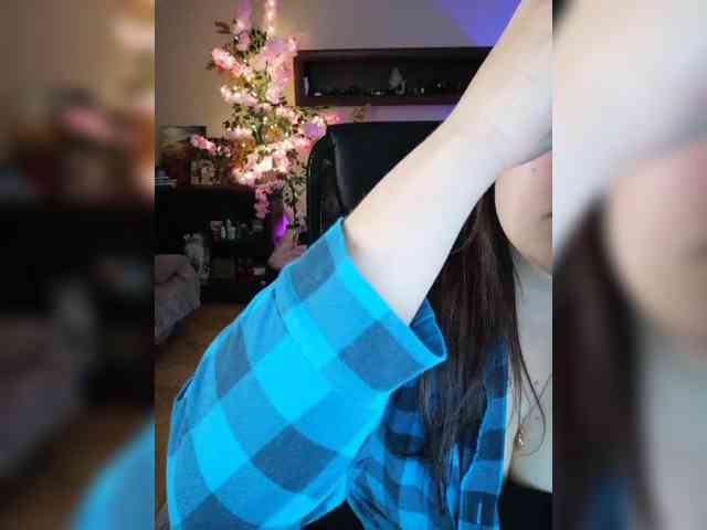 JuliaHesperaks webcam