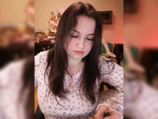 JuliaHesperaks webcam