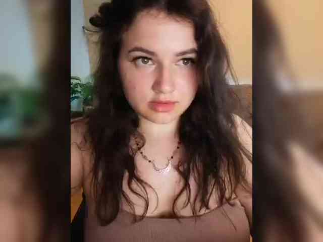 Cute______demon webcam