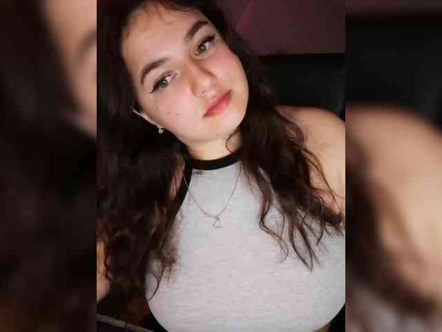 JuliaHesperaks webcam