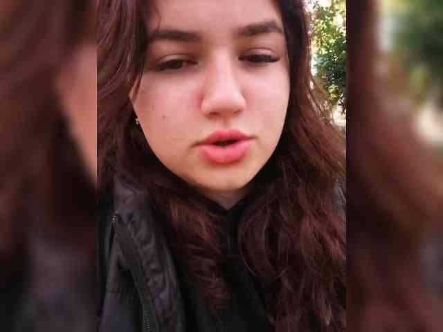 JuliaHesperaks webcam