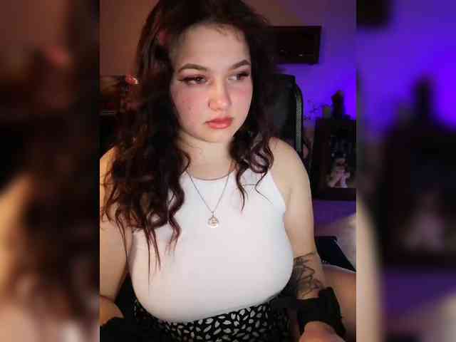 JuliaHesperaks webcam