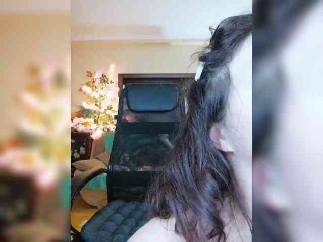 JuliaHesperaks webcam