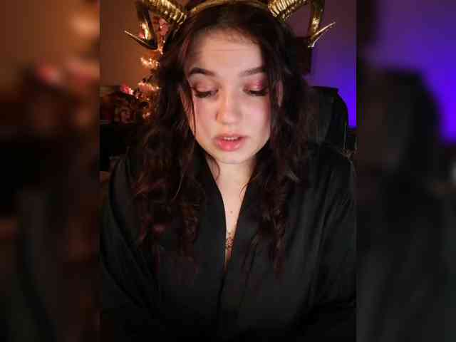 JuliaHesperaks webcam