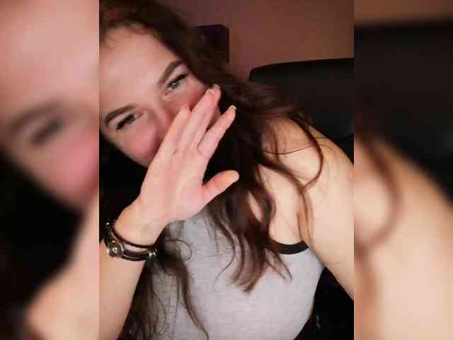 JuliaHesperaks webcam