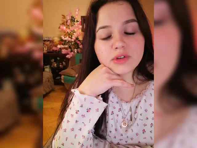 JuliaHesperaks webcam