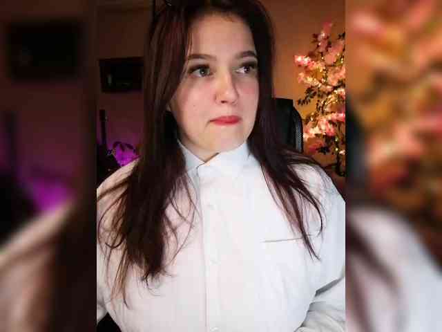 JuliaHesperaks webcam