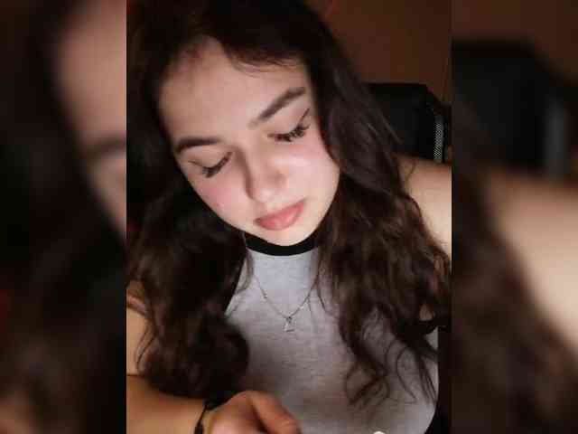 JuliaHesperaks webcam