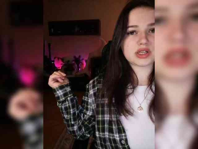 JuliaHesperaks webcam