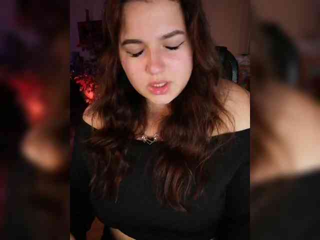 JuliaHesperaks webcam