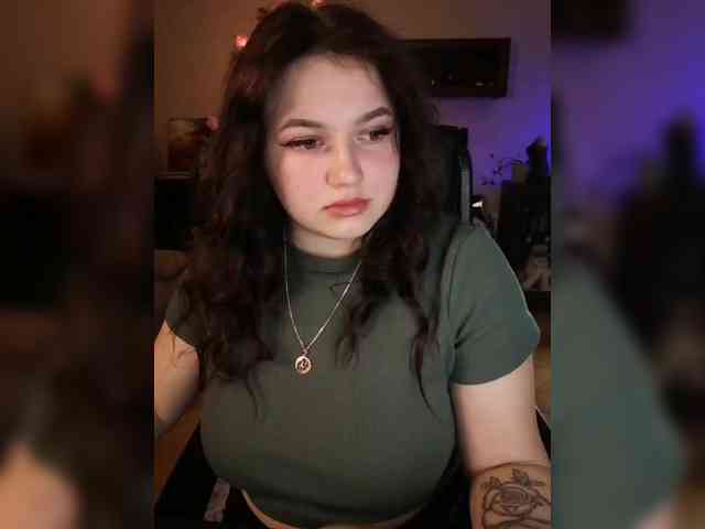 JuliaHesperaks webcam