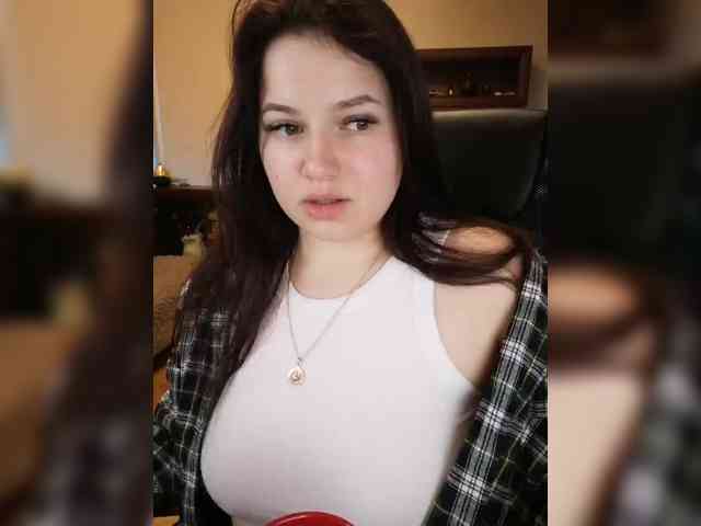 JuliaHesperaks webcam