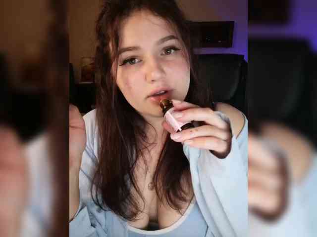 JuliaHesperaks webcam