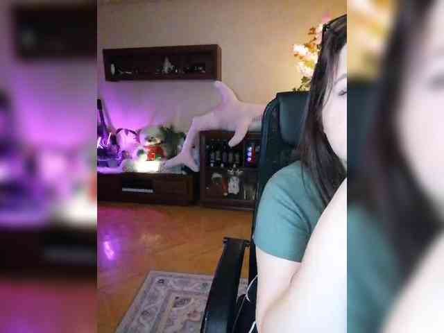 JuliaHesperaks webcam