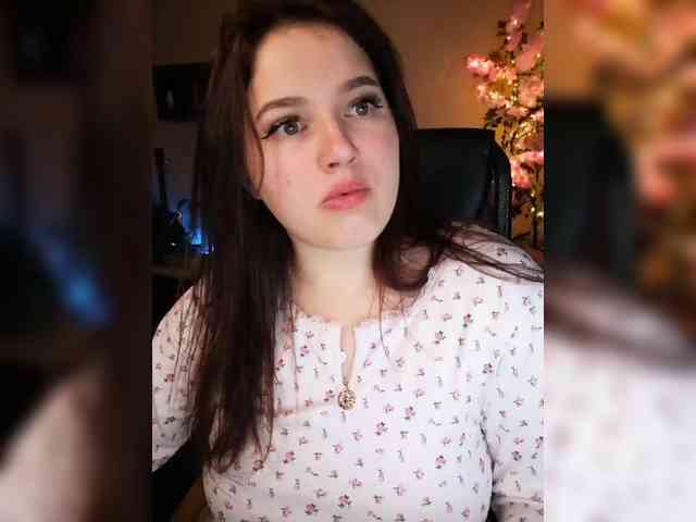 JuliaHesperaks webcam