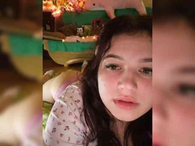 JuliaHesperaks webcam