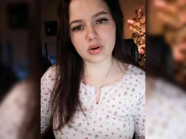 JuliaHesperaks webcam