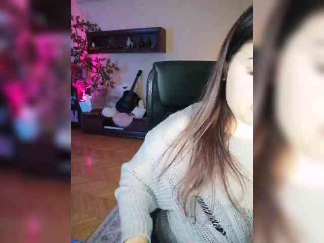 JuliaHesperaks webcam