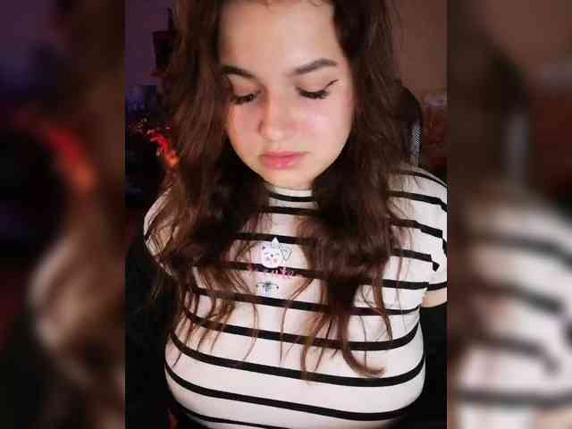 JuliaHesperaks webcam