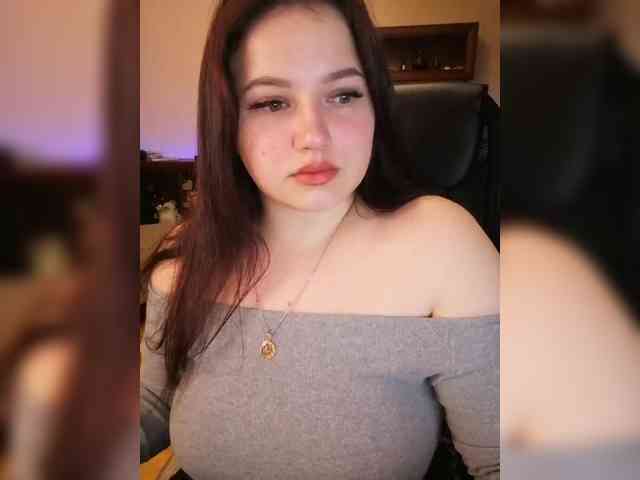 JuliaHesperaks webcam