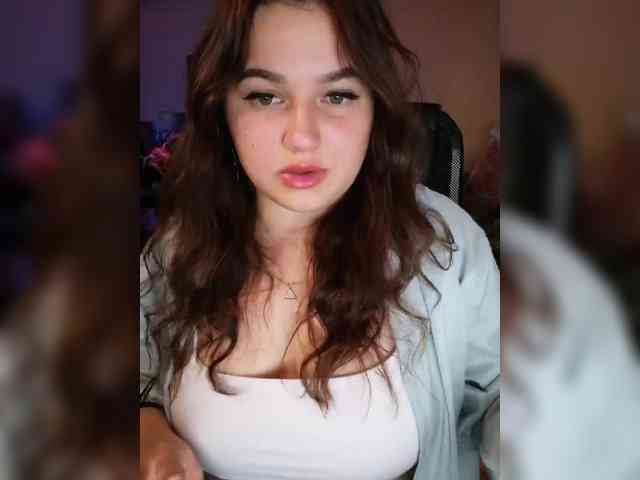Yulua1285 bongacams