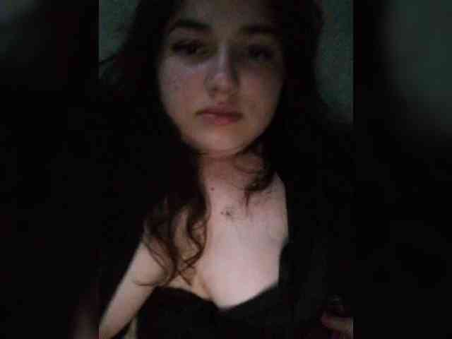 Cute______demon webcam