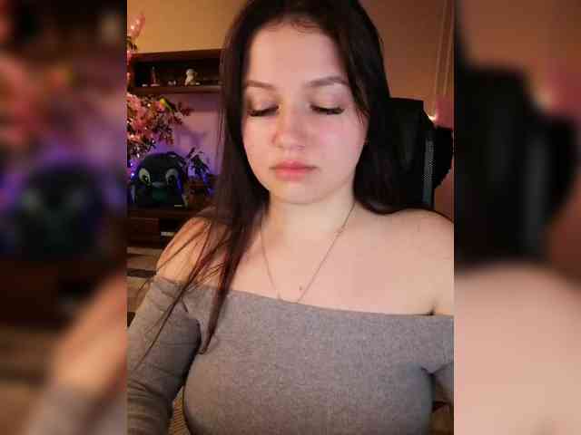 Yulua1285 Live Webcam on BongaCams