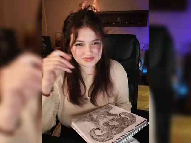 JuliaHesperaks webcam