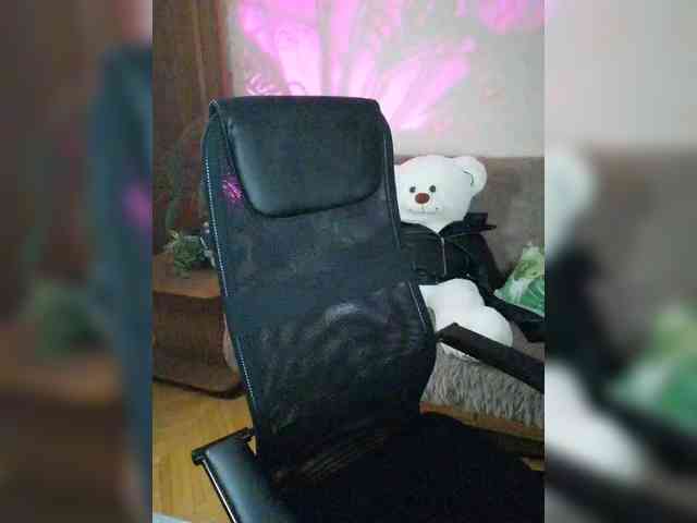 YulkaShpulka webcam