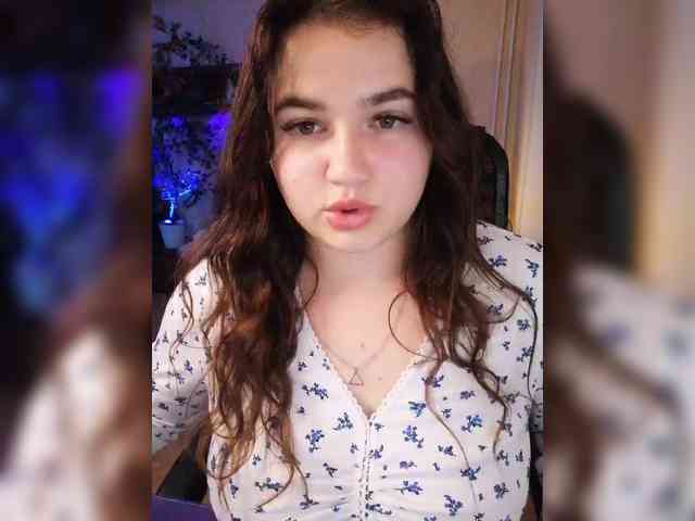 Yulua1285 Live Webcam on BongaCams