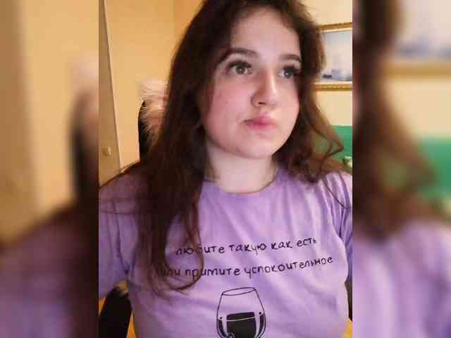 YulkaShpulka webcam