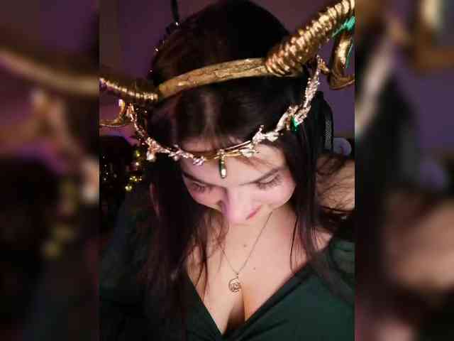 JuliaHesperaks webcam